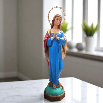Inmaculada Concepción de Olot – Devoción y belleza única - Cositas Antiguas – La Guadaña, Anticuarios Online en Jerez , vender antigüedades, muebles antiguos