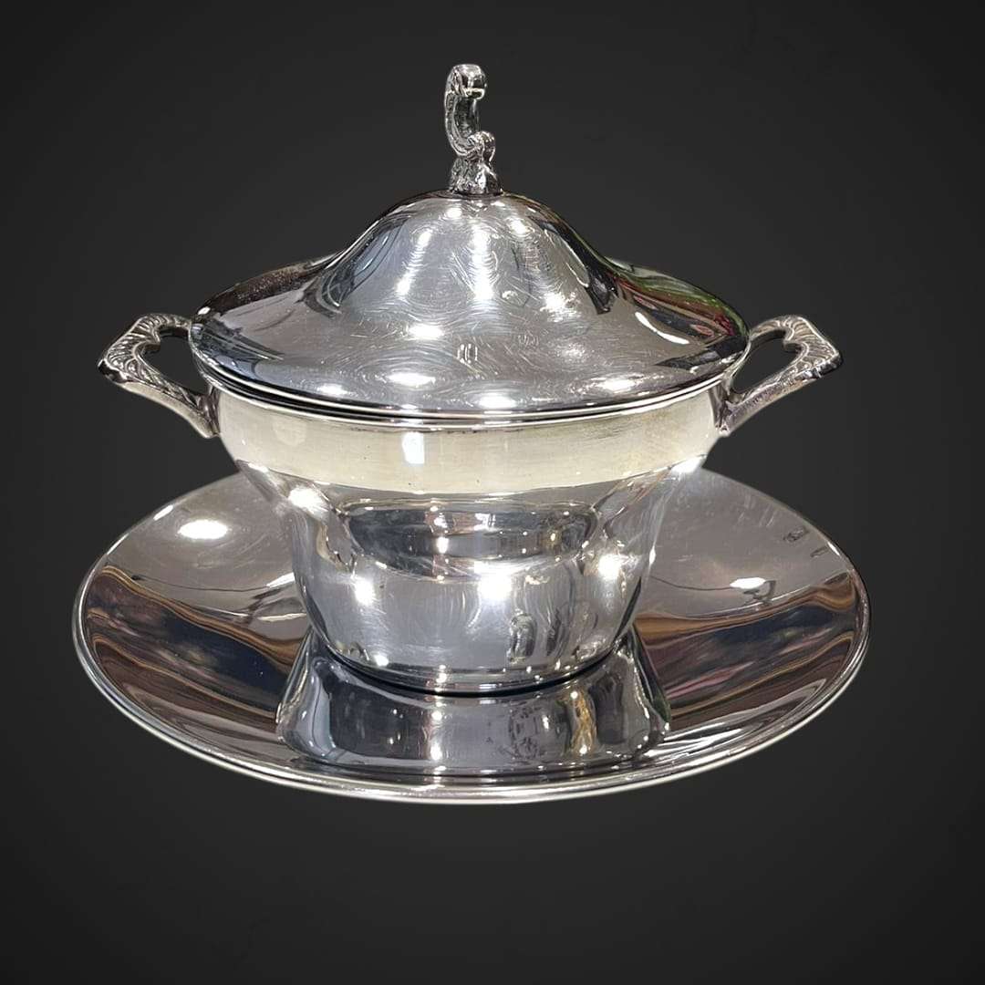 Azucarero de metal plateado antiguo – Exclusivo y único - Cositas Antiguas – La Guadaña, Anticuarios Online en Jerez , vender antigüedades, muebles antiguos