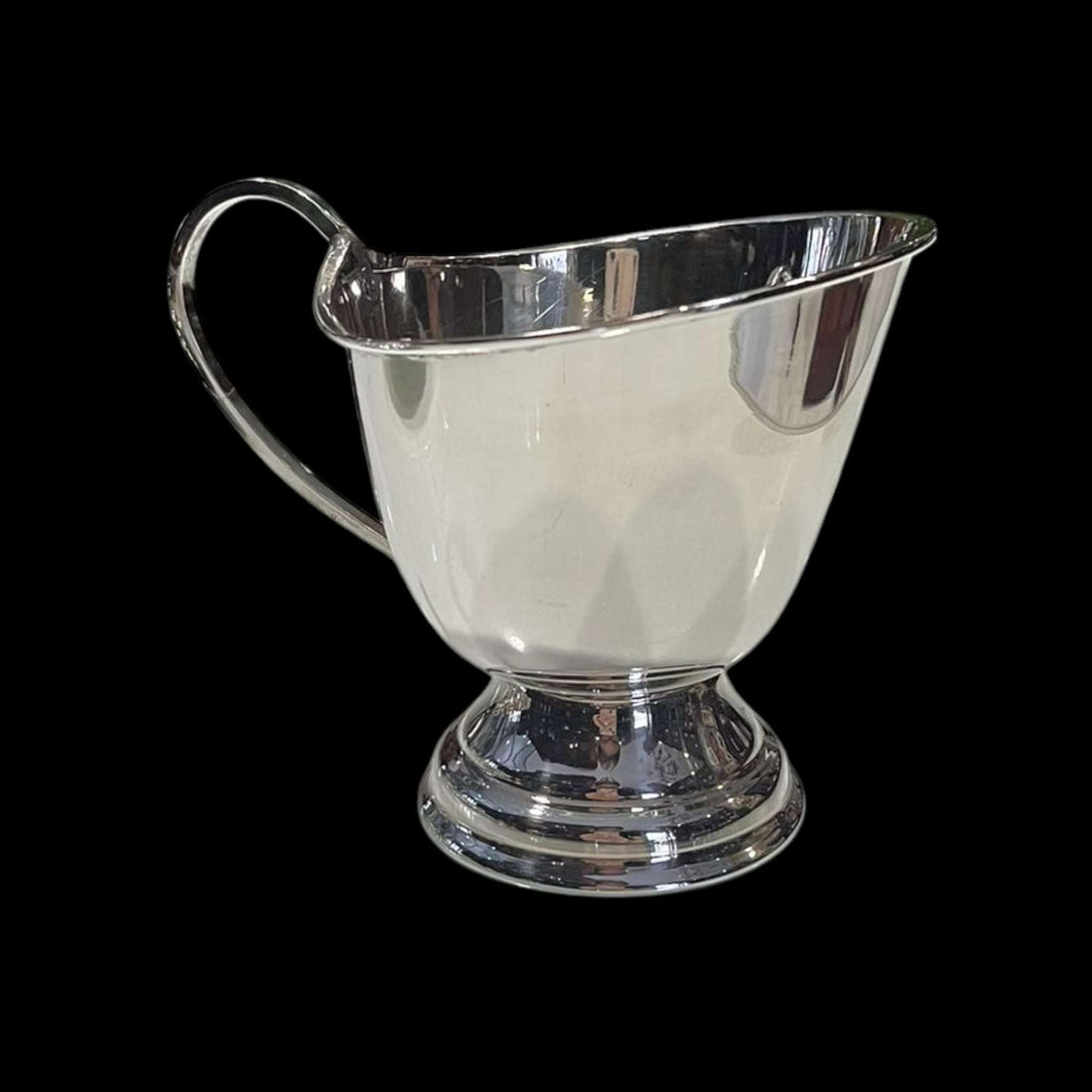 Salsera de metal plateado con diseño clásico y elegante - Cositas Antiguas – La Guadaña, Anticuarios Online en Jerez , vender antigüedades, muebles antiguos