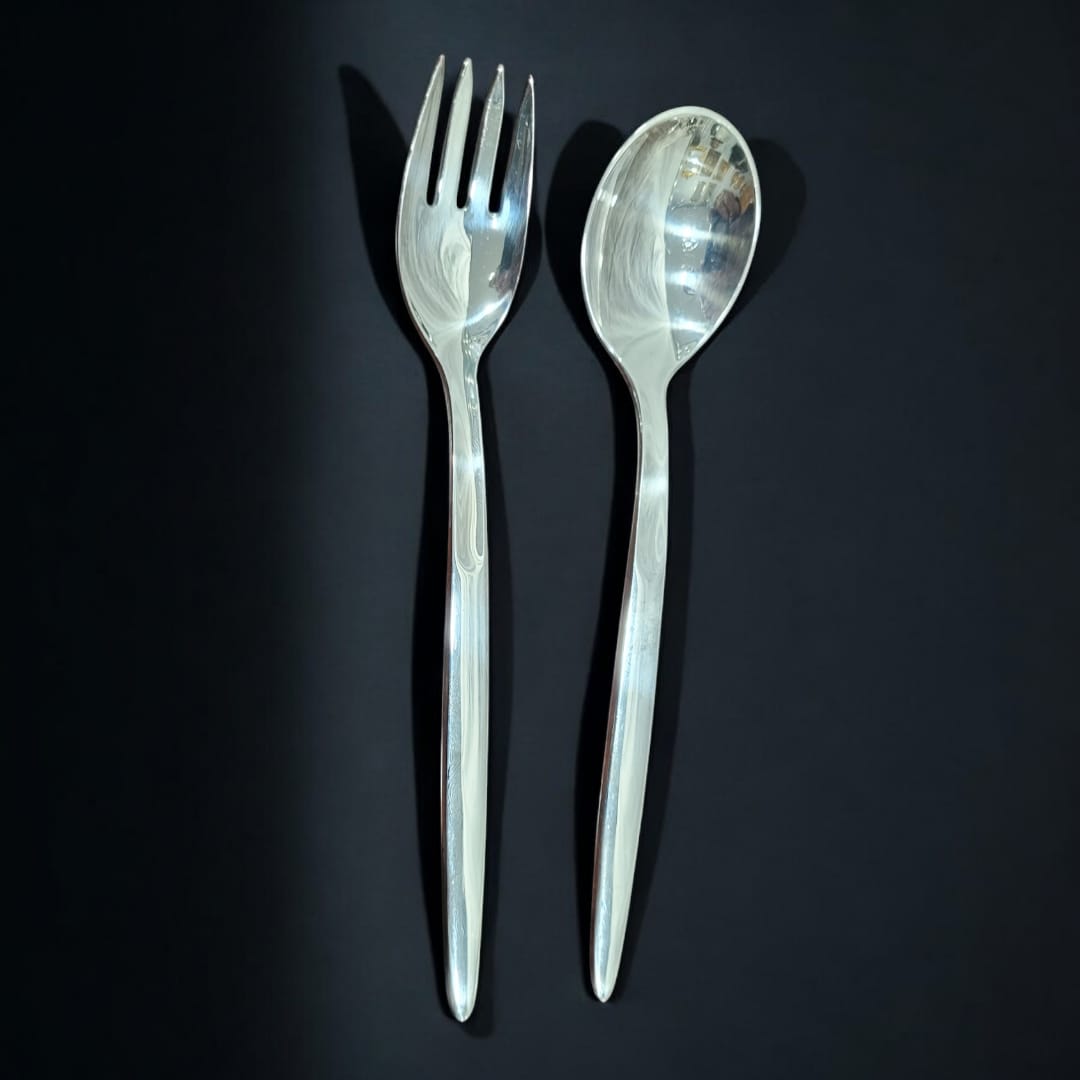 Juego de cuchara y tenedor para ensalada en metal plateado - Cositas Antiguas – La Guadaña, Anticuarios Online en Jerez , vender antigüedades, muebles antiguos