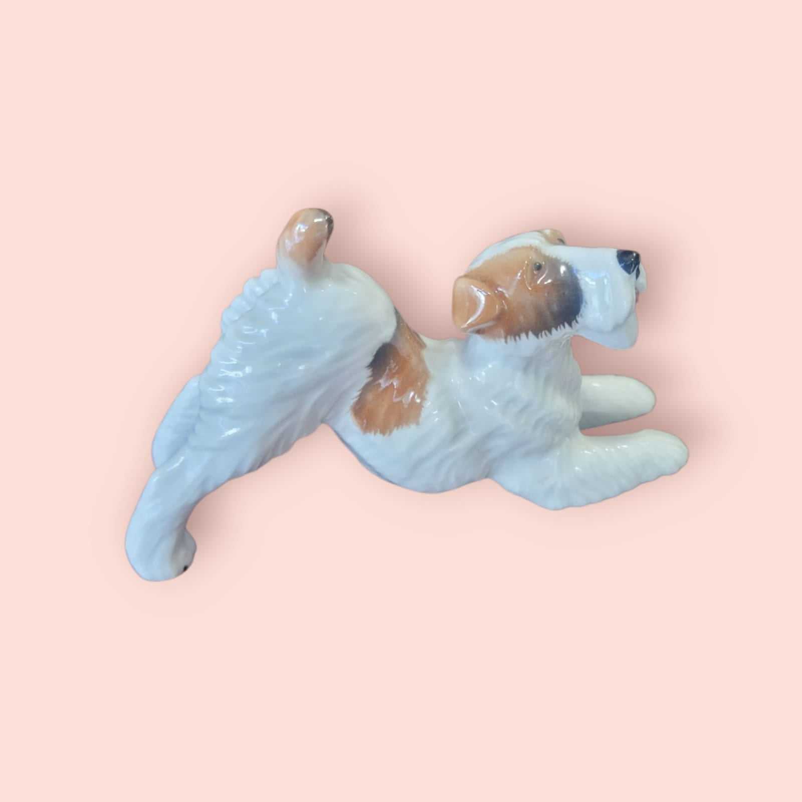 Figura de perro FOX TERRIER – Porcelana Alemana años 50 - Cositas Antiguas – La Guadaña, Anticuarios Online en Jerez , vender antigüedades, muebles antiguos
