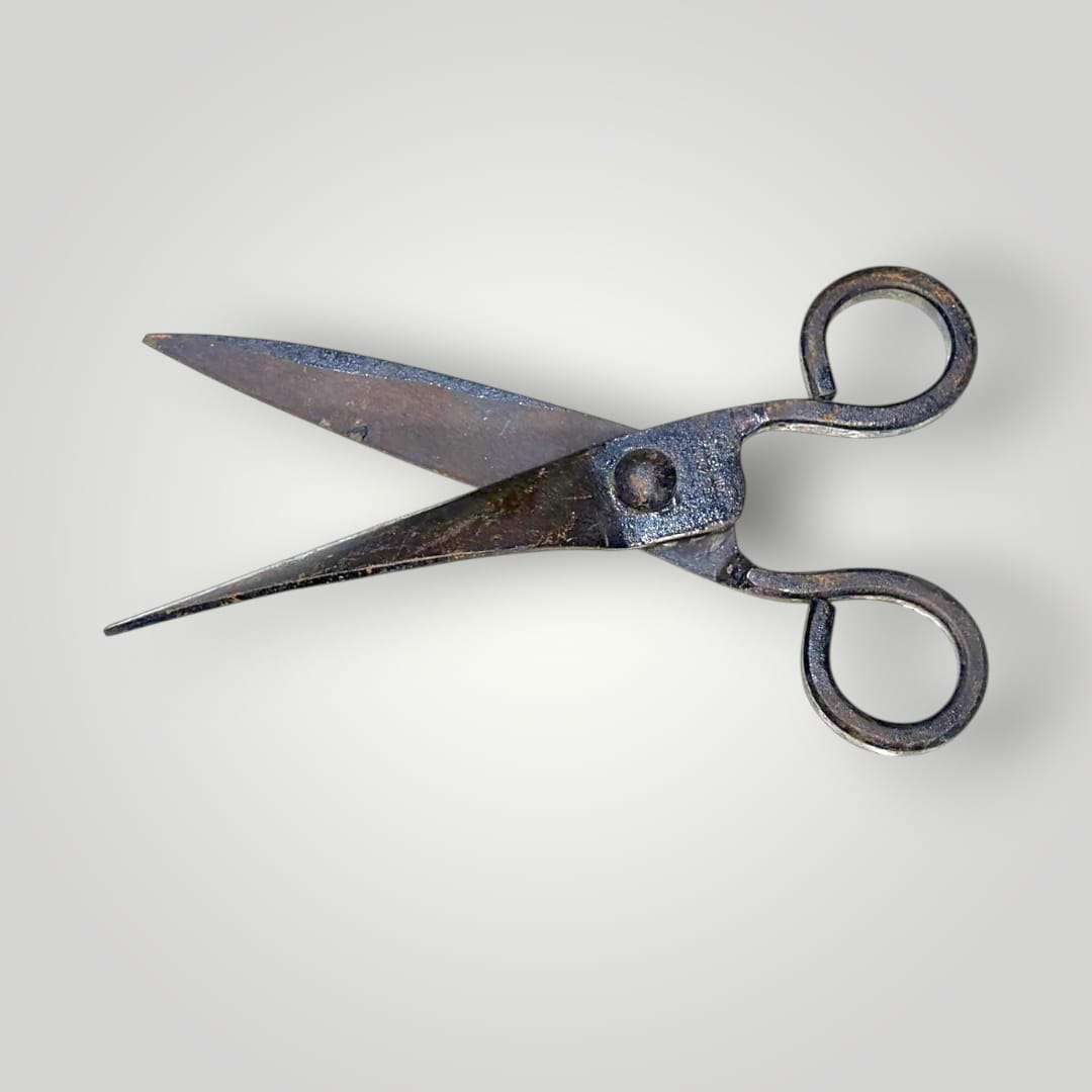 Tijera antigua de pelar bestias | Herramienta rural original - Cositas Antiguas – La Guadaña, Anticuarios Online en Jerez , vender antigüedades, muebles antiguos