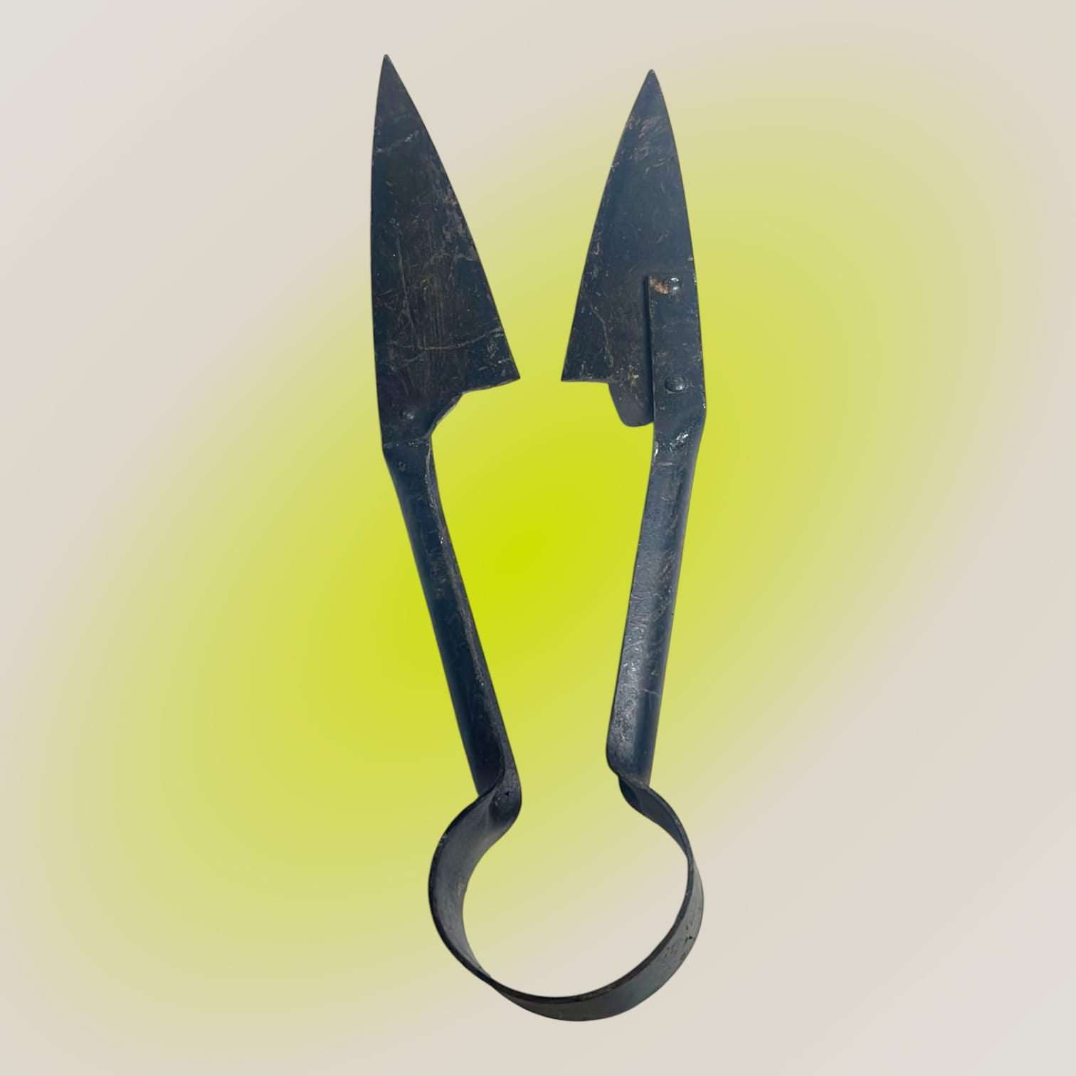Tijera de esquilar antigua – herramienta de campo auténtica - Cositas Antiguas – La Guadaña, Anticuarios Online en Jerez , vender antigüedades, muebles antiguos