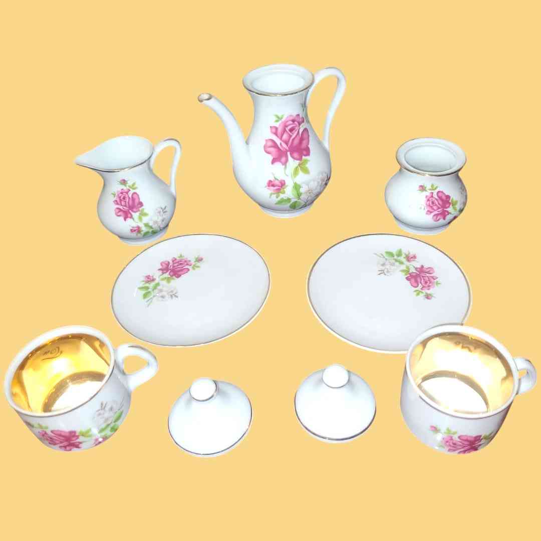 Juego de cafe "Tú y Yo" porcelana con detalles dorados - Cositas Antiguas – La Guadaña, Anticuarios Online en Jerez , vender antigüedades, muebles antiguos