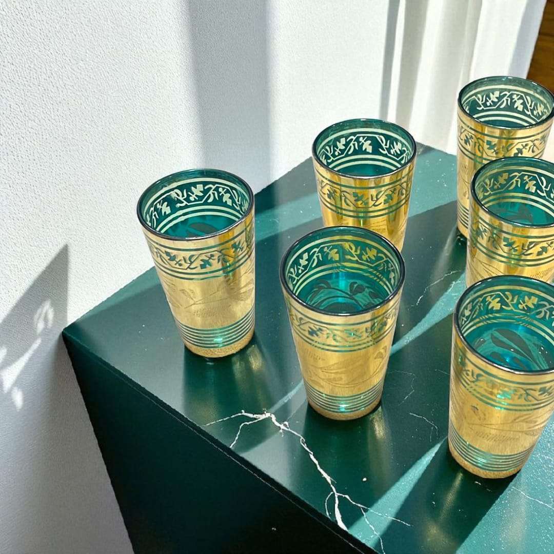 Vasos de té marroquíes decorados a mano – Set de 6 piezas - Cositas Antiguas – La Guadaña, Anticuarios Online en Jerez , vender antigüedades, muebles antiguos