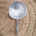 Escurridor de aluminio antiguo en perfecto estado - Cositas Antiguas – La Guadaña, Anticuarios Online en Jerez , vender antigüedades, muebles antiguos
