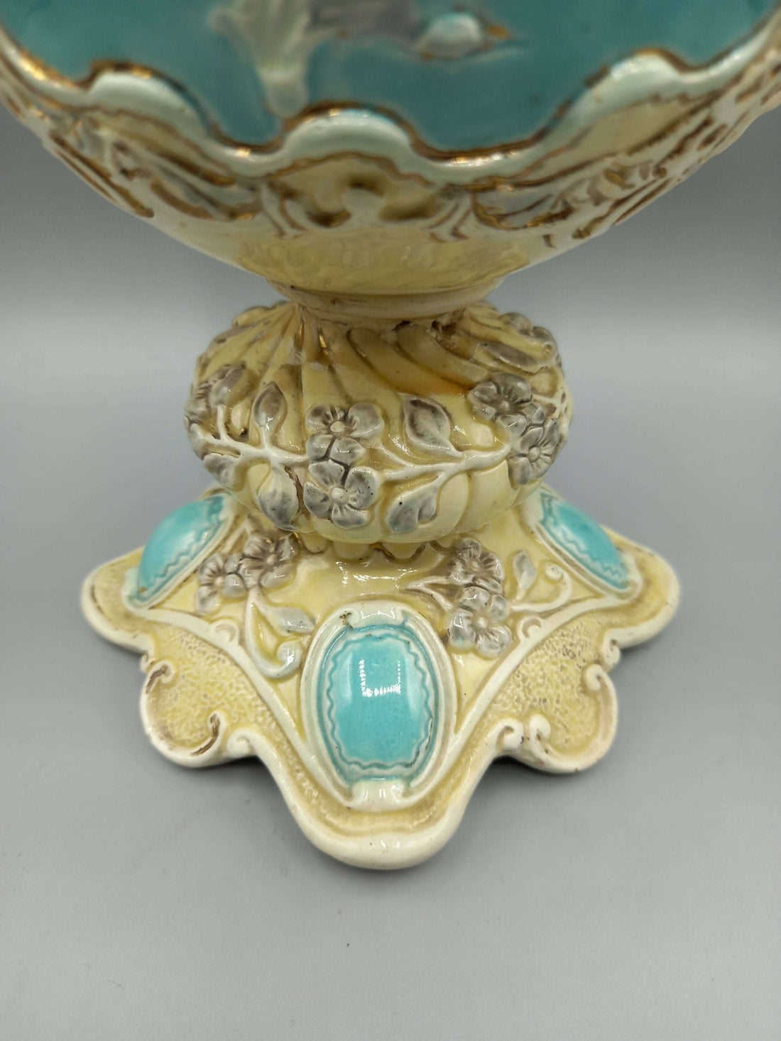 Jarron de cerámica esmaltado con detalles decorativos - Cositas Antiguas – La Guadaña, Anticuarios Online en Jerez , vender antigüedades, muebles antiguos