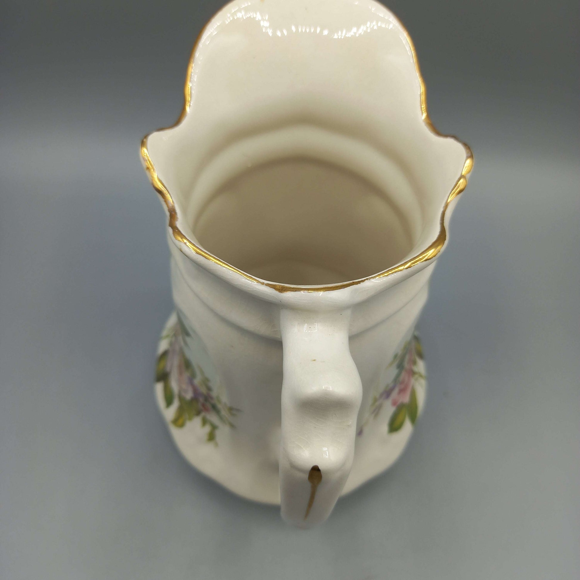 Jarra de porcelana inglesa – Antigüedad y calidad destacada - Cositas Antiguas – La Guadaña, Anticuarios Online en Jerez , vender antigüedades, muebles antiguos