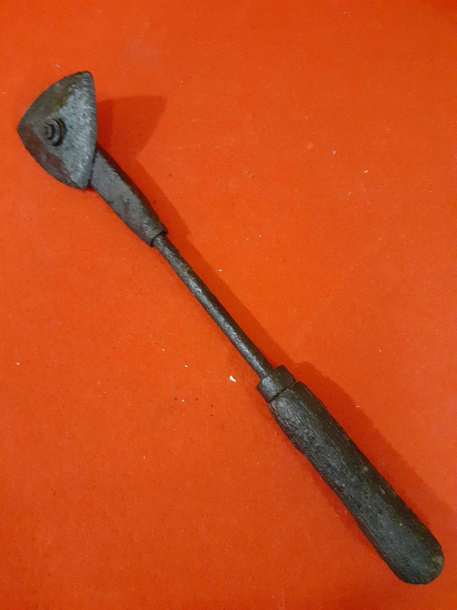Cuchilla antigua de 3 caras | herramienta única - Cositas Antiguas – La Guadaña, Anticuarios Online en Jerez , vender antigüedades, muebles antiguos