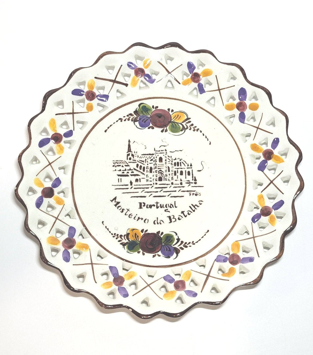 Pareja de platos portugueses Mosteiro de Batalha, calidad - Cositas Antiguas – La Guadaña, Anticuarios Online en Jerez , vender antigüedades, muebles antiguos