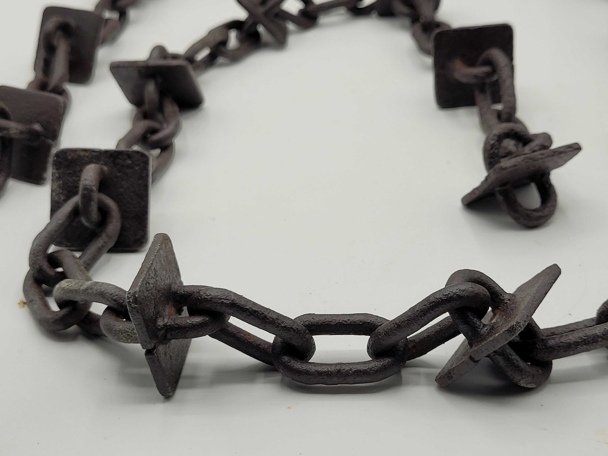 Cadena artesanal decorativa para colgar | excelente calidad - Cositas Antiguas – La Guadaña, Anticuarios Online en Jerez , vender antigüedades, muebles antiguos