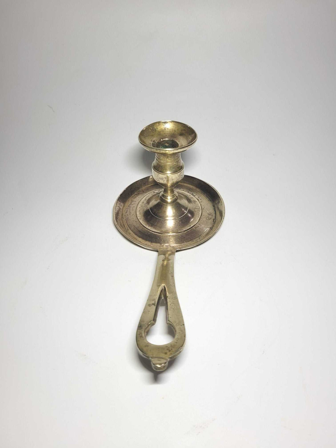 Palmatoria Antigua con Mango | Toque de Elegancia y Estilo - Cositas Antiguas – La Guadaña, Anticuarios Online en Jerez , vender antigüedades, muebles antiguos