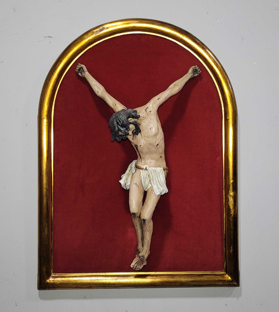 Cristo en Terracota: Elegancia y Espiritualidad en Tu Hogar - Cositas Antiguas – La Guadaña, Anticuarios Online en Jerez , vender antigüedades, muebles antiguos