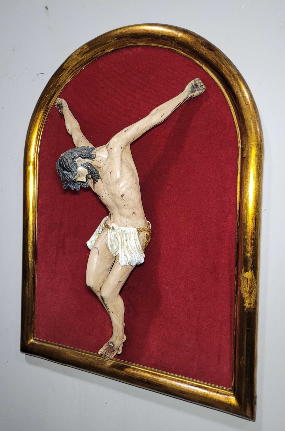 Cristo en Terracota: Elegancia y Espiritualidad en Tu Hogar - Cositas Antiguas – La Guadaña, Anticuarios Online en Jerez , vender antigüedades, muebles antiguos