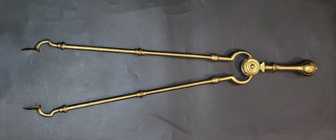 Pinza de chimenea bronce años 70 | Calidad y estilo retro. - Cositas Antiguas – La Guadaña, Anticuarios Online en Jerez , vender antigüedades, muebles antiguos