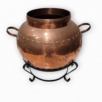 Gran Macetero de Cobre Remachado - Para Hogares con Encanto - Cositas Antiguas – La Guadaña, Anticuarios Online en Jerez , vender antigüedades, muebles antiguos