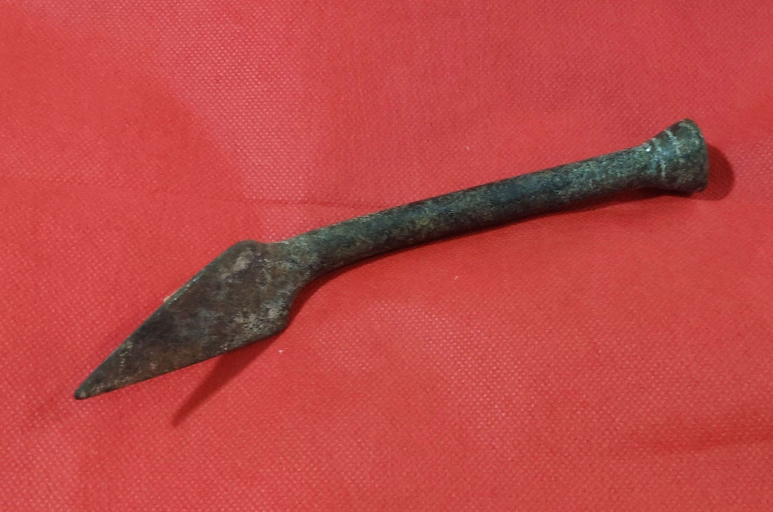 Herramienta quita corcha para botas de vino, fácil - Cositas Antiguas – La Guadaña, Anticuarios Online en Jerez , vender antigüedades, muebles antiguos