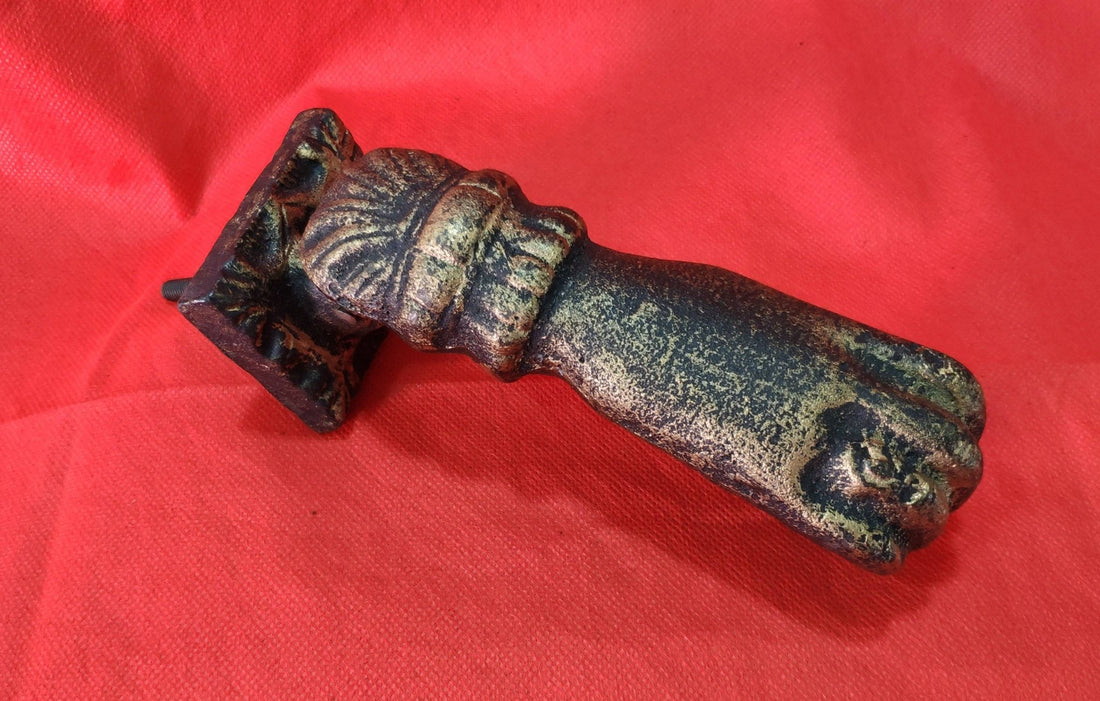 Aldaba Llamador de Puerta Mano de Fátima - Estilo Antiguo - Cositas Antiguas – La Guadaña, Anticuarios Online en Jerez , vender antigüedades, muebles antiguos
