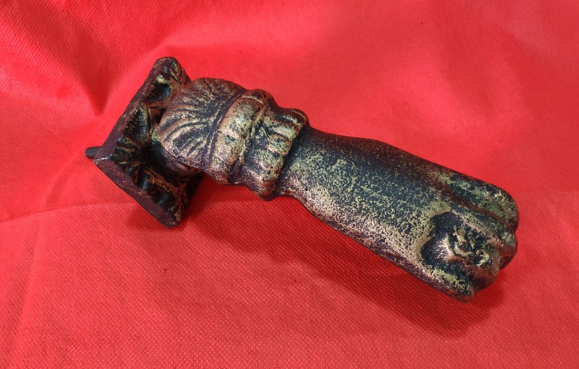Aldaba Llamador de Puerta Mano de Fátima - Estilo Antiguo - Cositas Antiguas – La Guadaña, Anticuarios Online en Jerez , vender antigüedades, muebles antiguos