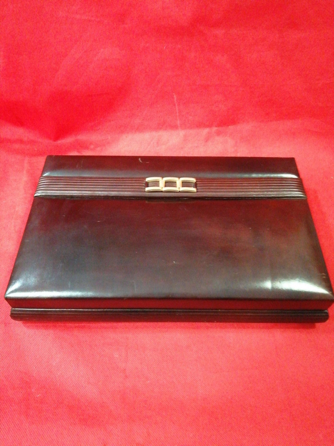 Caja de Cigarros de Cuero con Función de Mesa Central - Cositas Antiguas – La Guadaña, Anticuarios Online en Jerez , vender antigüedades, muebles antiguos