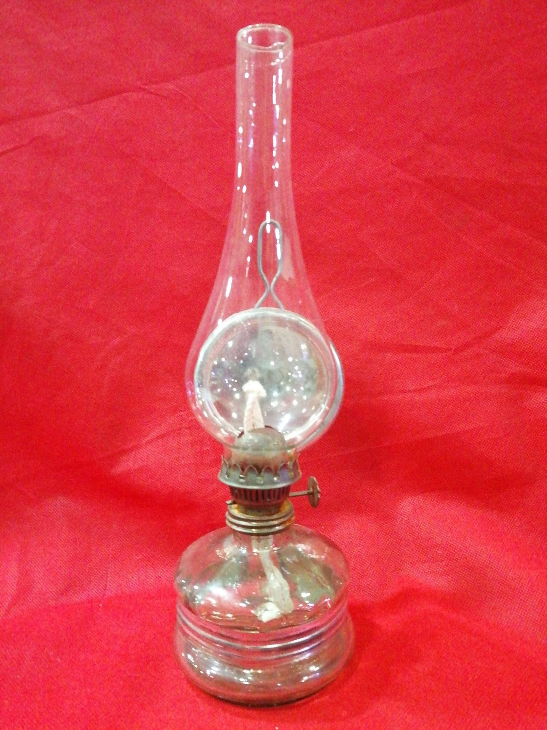 Quinqué de Cristal para Pared o Mesa - Calidad Premium - Cositas Antiguas – La Guadaña, Anticuarios Online en Jerez , vender antigüedades, muebles antiguos