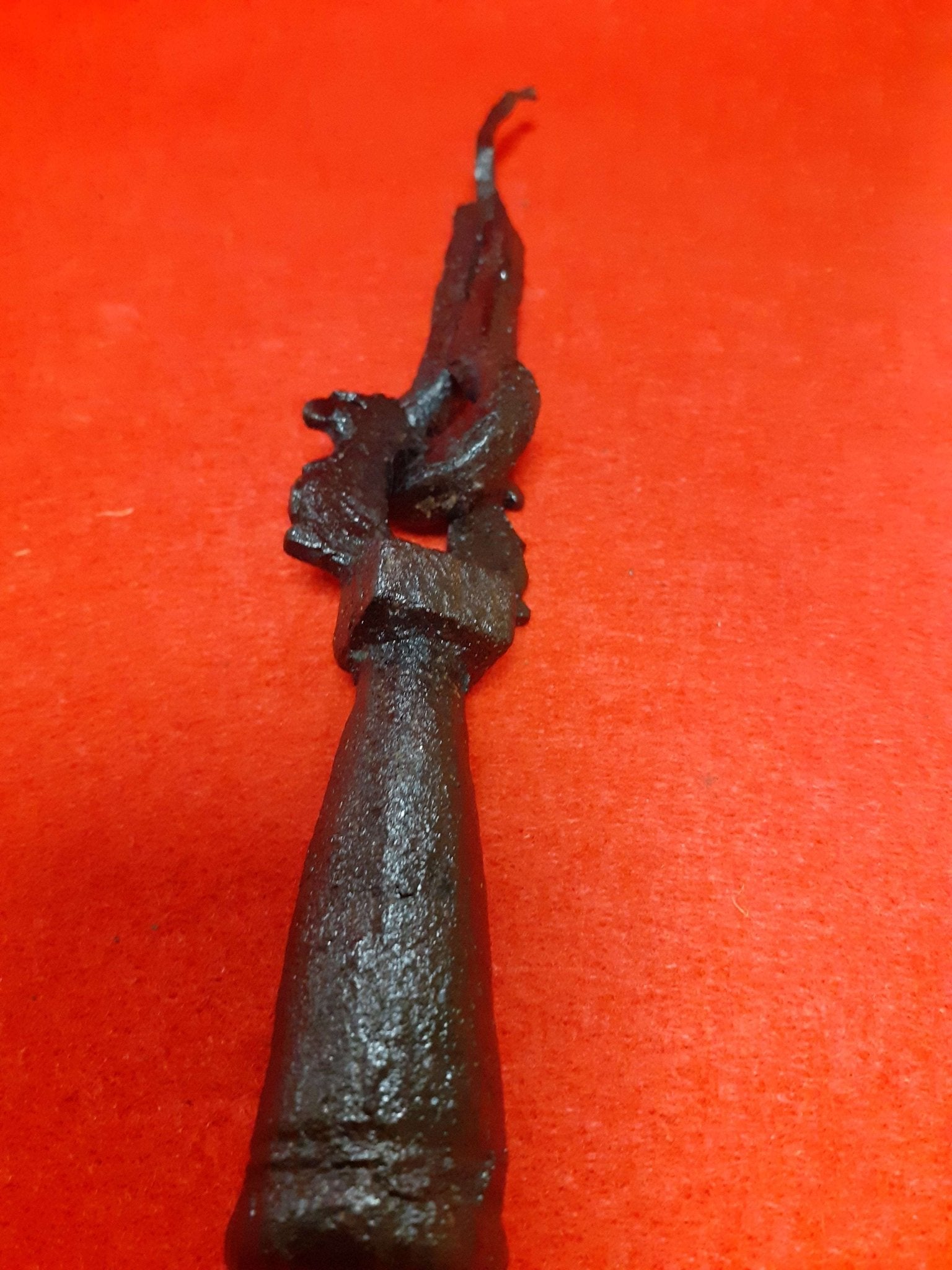 Aldaba-Llamador de Puerta Antiguo S. XVIII en Hierro Forjado - Cositas Antiguas – La Guadaña, Anticuarios Online en Jerez , vender antigüedades, muebles antiguos