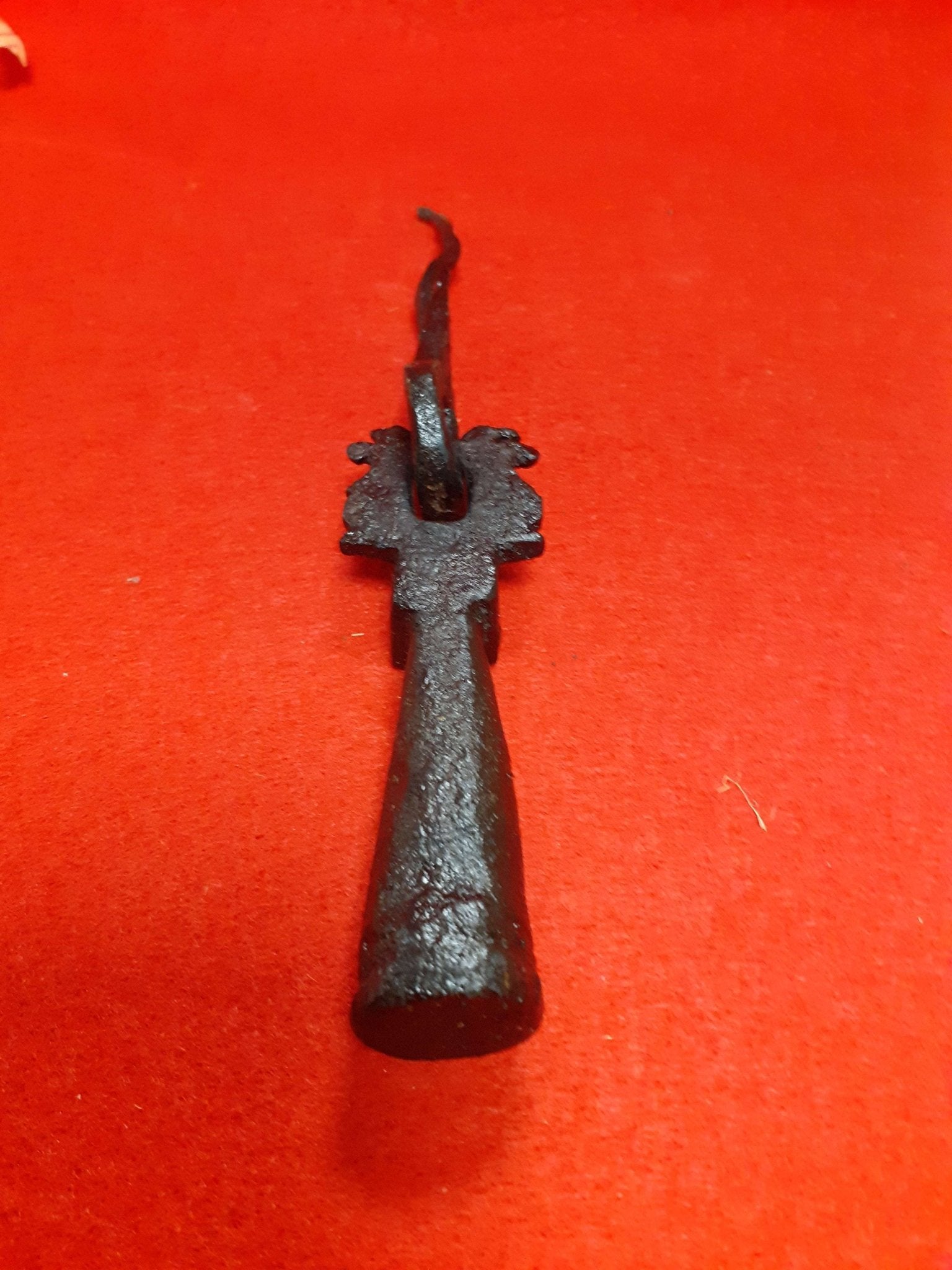 Aldaba-Llamador de Puerta Antiguo S. XVIII en Hierro Forjado - Cositas Antiguas – La Guadaña, Anticuarios Online en Jerez , vender antigüedades, muebles antiguos