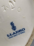 Figura de porcelana Lladro Pequeño Jardinero | Vintage 1970s - Cositas Antiguas – La Guadaña, Anticuarios Online en Jerez , vender antigüedades, muebles antiguos