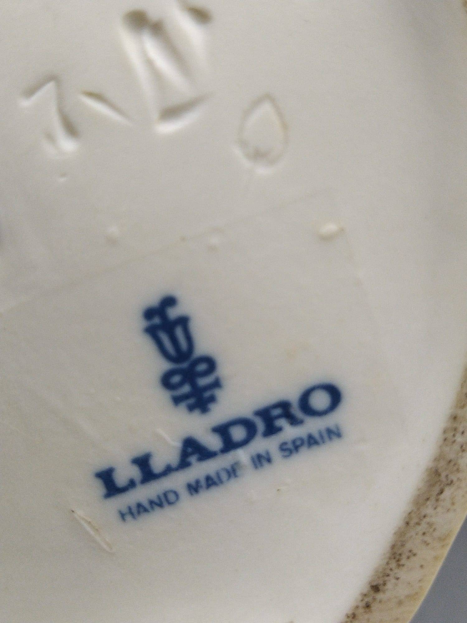 Figura de porcelana Lladro Pequeño Jardinero | Vintage 1970s - Cositas Antiguas – La Guadaña, Anticuarios Online en Jerez , vender antigüedades, muebles antiguos