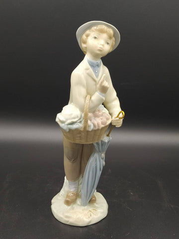 Figura de porcelana Lladro Pequeño Jardinero | Vintage 1970s - Cositas Antiguas – La Guadaña, Anticuarios Online en Jerez , vender antigüedades, muebles antiguos