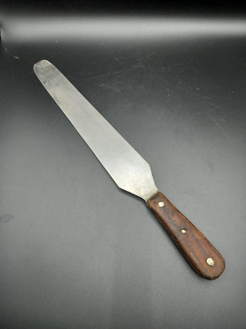 Cuchillo de Untar Pastelero – Innovación y Precisión Garantizada - Cositas Antiguas – La Guadaña, Anticuarios Online en Jerez , vender antigüedades, muebles antiguos