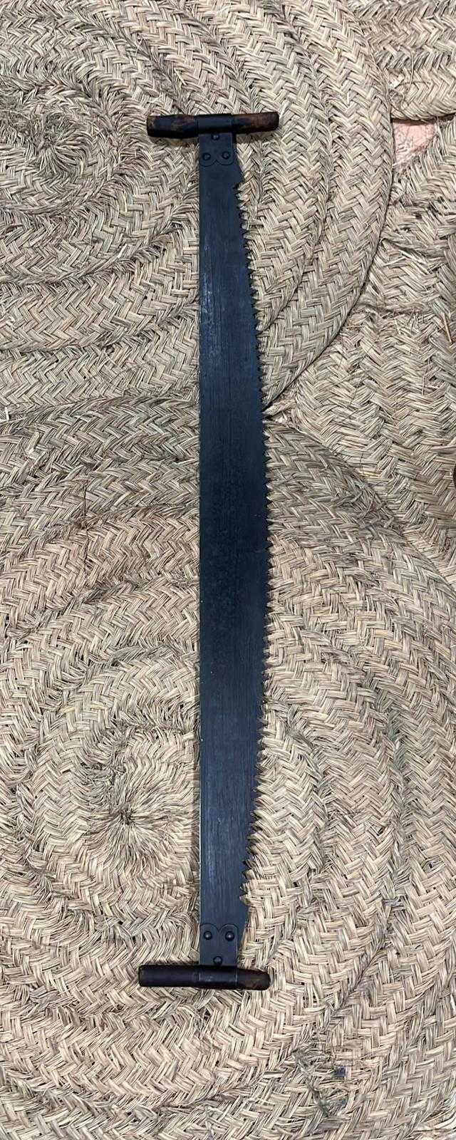Antigua sierra de corte de árboles y madera, pieza rústica - Cositas Antiguas – La Guadaña, Anticuarios Online en Jerez , vender antigüedades, muebles antiguos