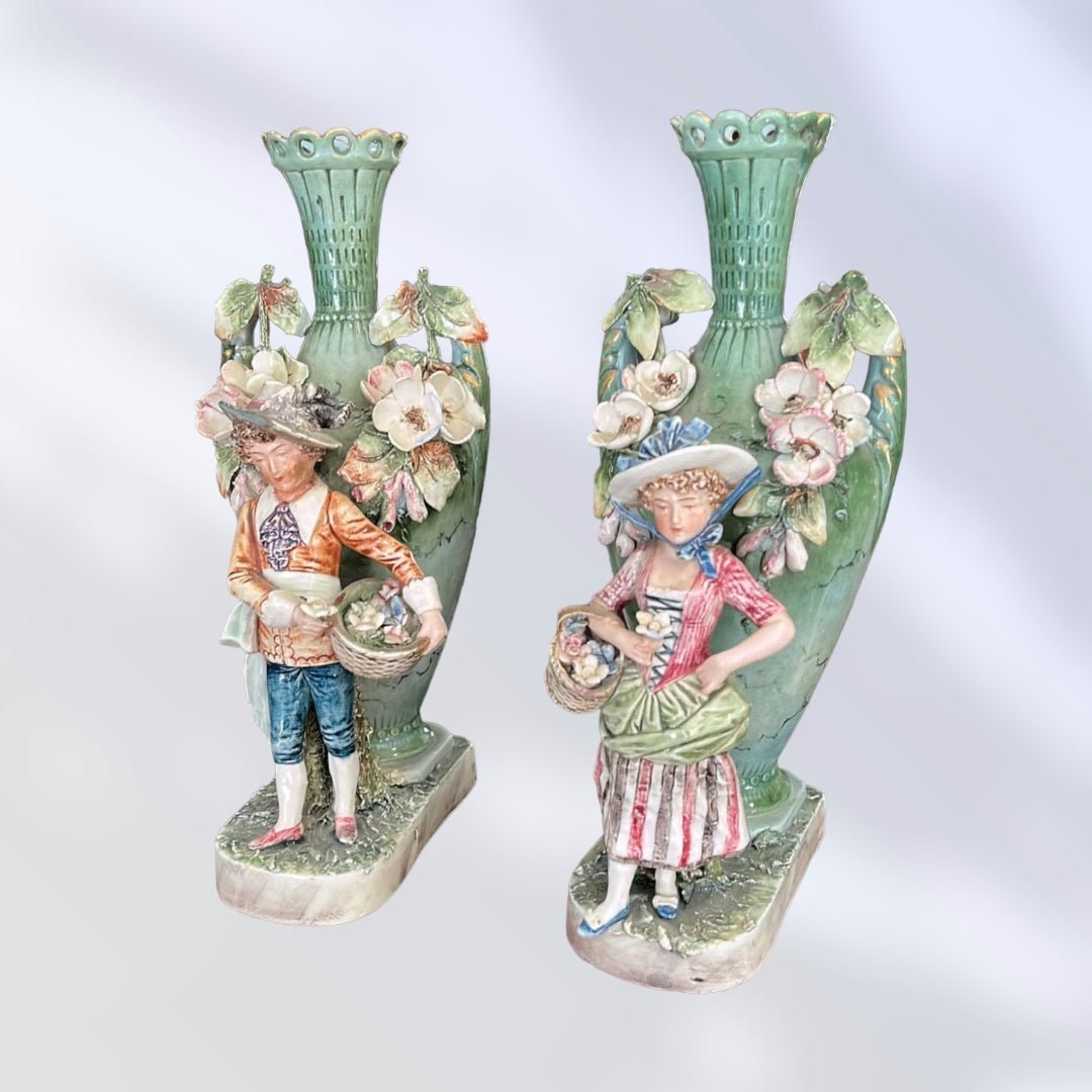 Floreros Artísticos de Porcelana - Cositas Antiguas – La Guadaña, Anticuarios Online en Jerez , vender antigüedades, muebles antiguos