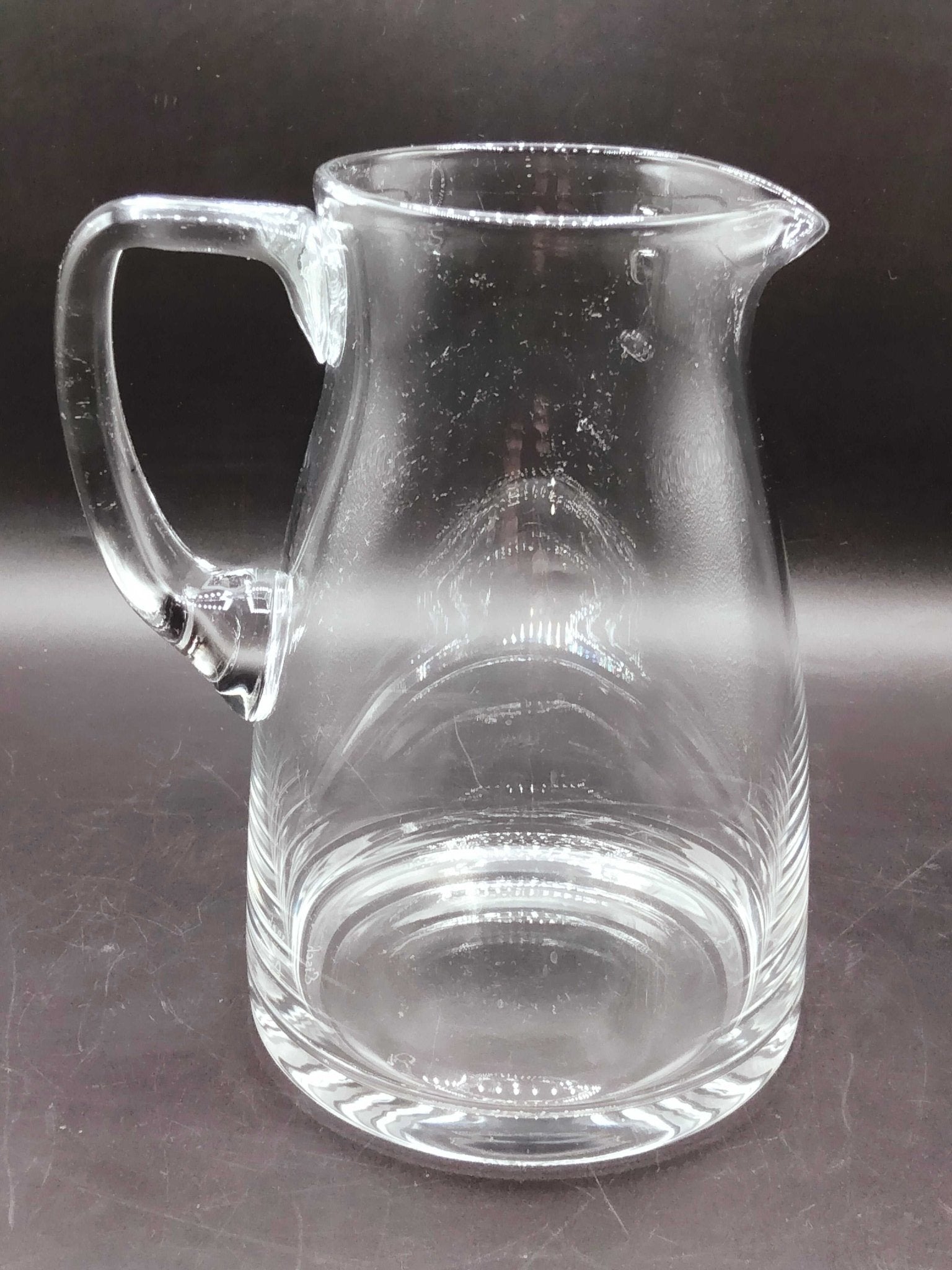 Jarra de Cristal Transparente Elegante – Antigüedad - Cositas Antiguas – La Guadaña, Anticuarios Online en Jerez , vender antigüedades, muebles antiguos