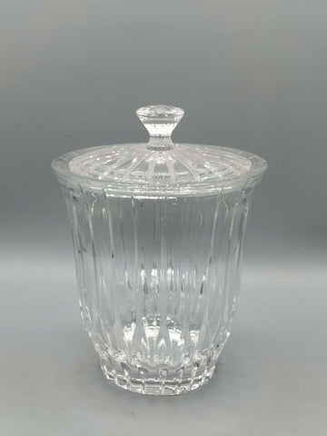 Bombonera de cristal antiguo, perfecta para decoración única - Cositas Antiguas – La Guadaña, Anticuarios Online en Jerez , vender antigüedades, muebles antiguos