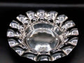 Plato de metal plateado, elegancia y calidad - Cositas Antiguas – La Guadaña, Anticuarios Online en Jerez , vender antigüedades, muebles antiguos
