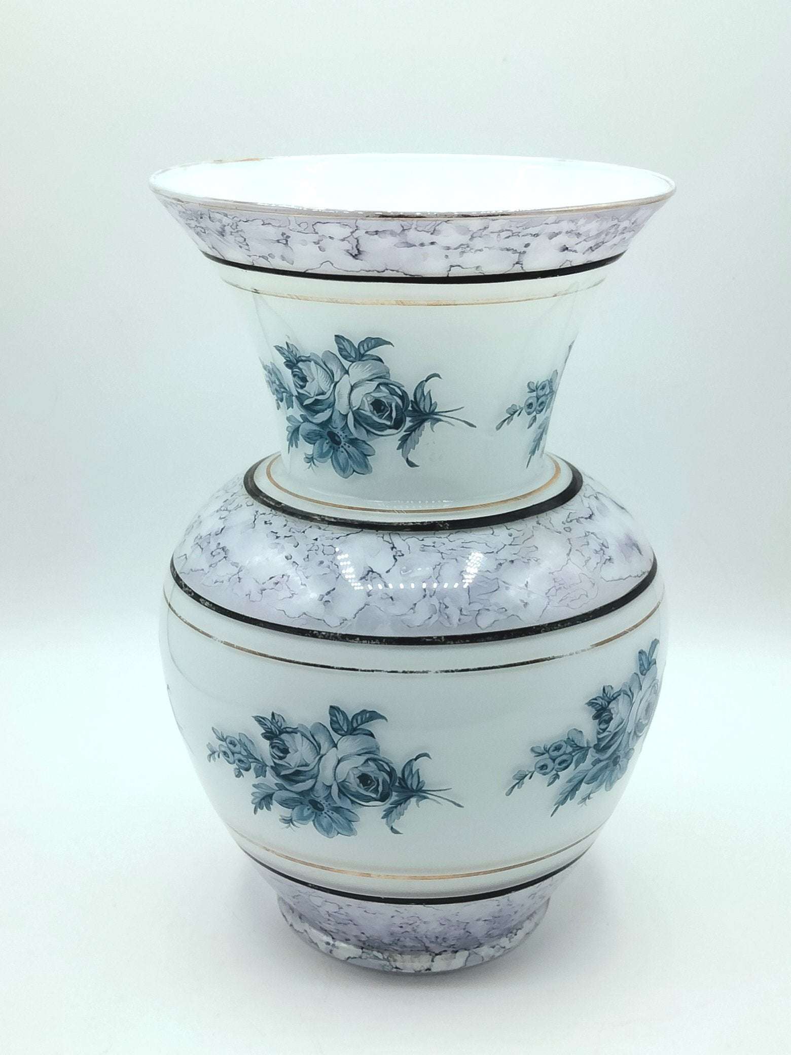 Jarron de opalina antiguo, alta calidad y elegancia - Cositas Antiguas – La Guadaña, Anticuarios Online en Jerez , vender antigüedades, muebles antiguos