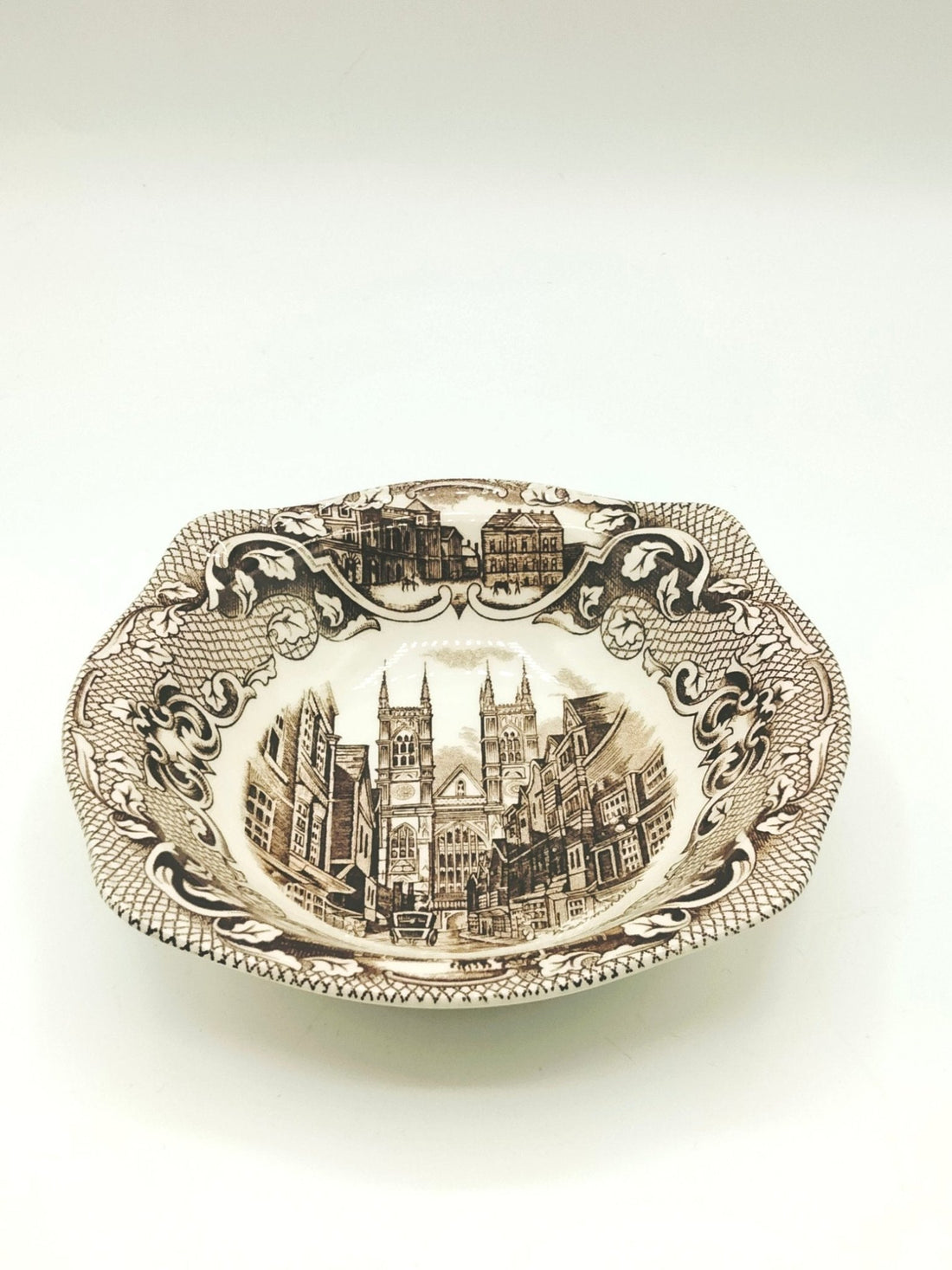 Cuenco de Johnson Bros. inglés – porcelana de alta calidad - Cositas Antiguas – La Guadaña, Anticuarios Online en Jerez , vender antigüedades, muebles antiguos