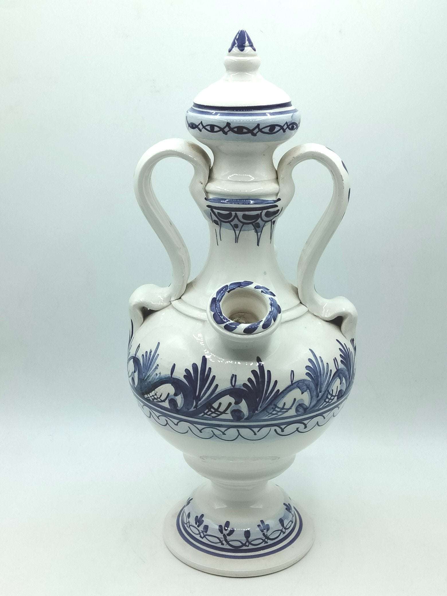 Botijo artesanal de cerámica esmaltada azul pintado a mano - Cositas Antiguas – La Guadaña, Anticuarios Online en Jerez , vender antigüedades, muebles antiguos