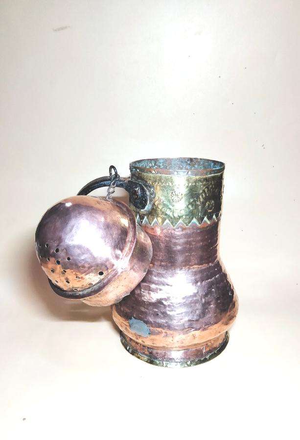 Jarra de cobre amartillada con asa de hierro forjado - Cositas Antiguas – La Guadaña, Anticuarios Online en Jerez , vender antigüedades, muebles antiguos