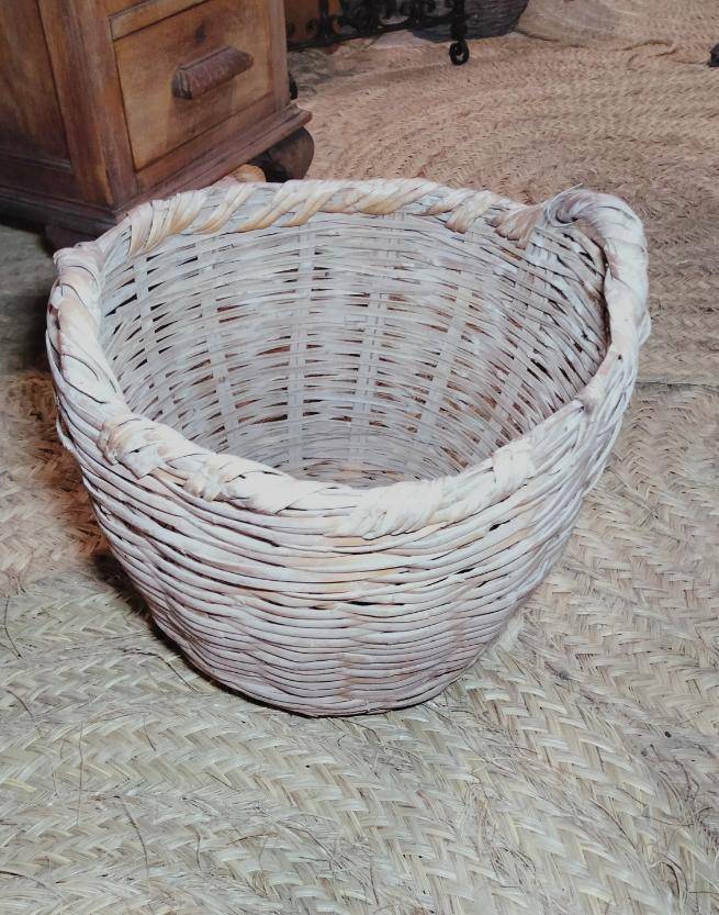 Canasta de cañas decorativa ideal | Calidad excepcional - Cositas Antiguas – La Guadaña, Anticuarios Online en Jerez , vender antigüedades, muebles antiguos
