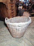 Canasta de cañas decorativa | Ideal para el hogar - Cositas Antiguas – La Guadaña, Anticuarios Online en Jerez , vender antigüedades, muebles antiguos