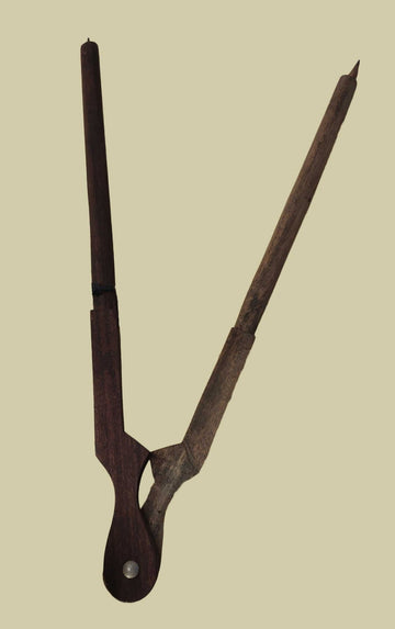 Compás antiguo de lápiz, artículo de colección en venta - Cositas Antiguas – La Guadaña, Anticuarios Online en Jerez , vender antigüedades, muebles antiguos