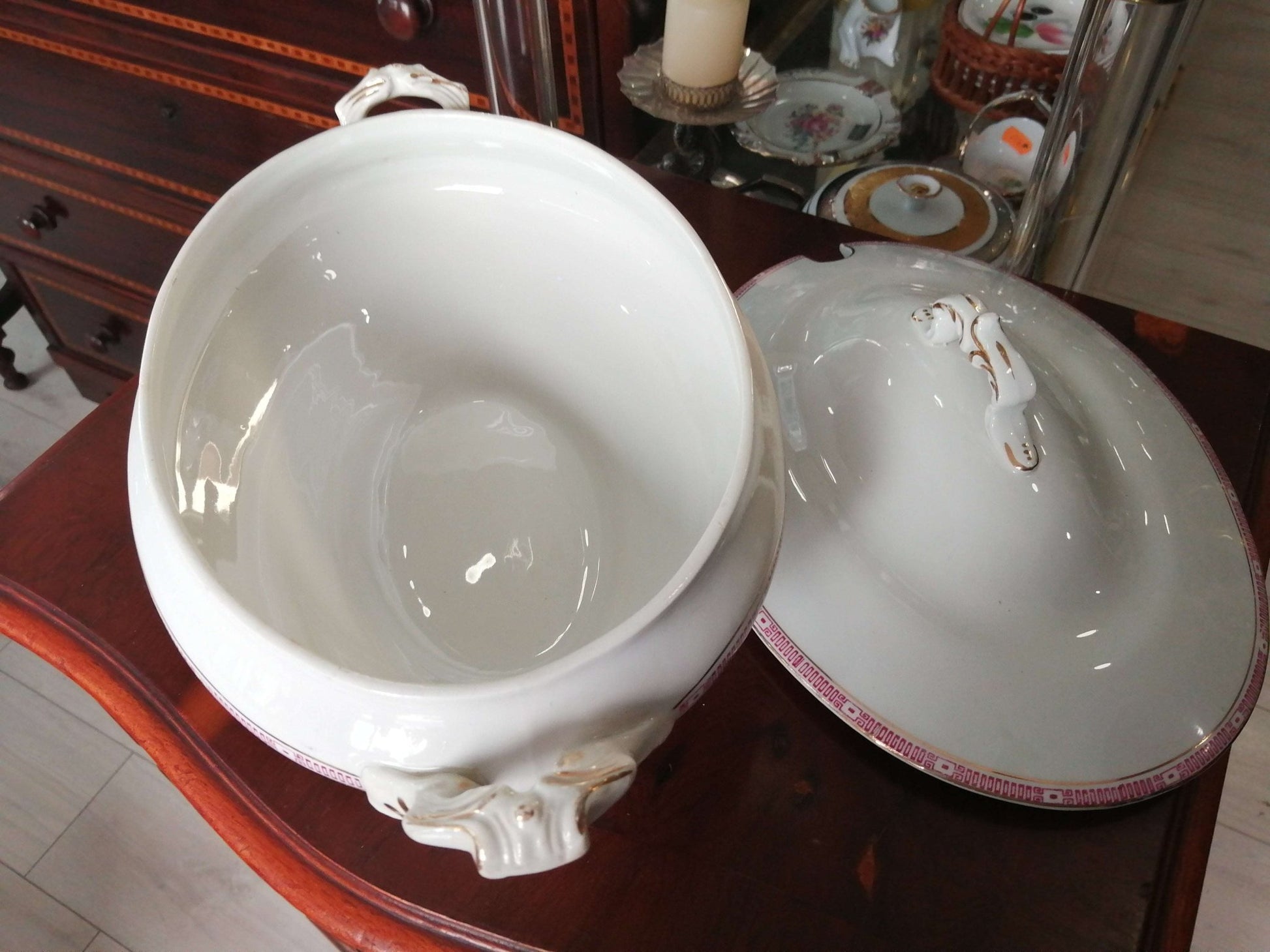 Fuente de porcelana con tapa | Diseño y calidad únicos - Cositas Antiguas – La Guadaña, Anticuarios Online en Jerez , vender antigüedades, muebles antiguos