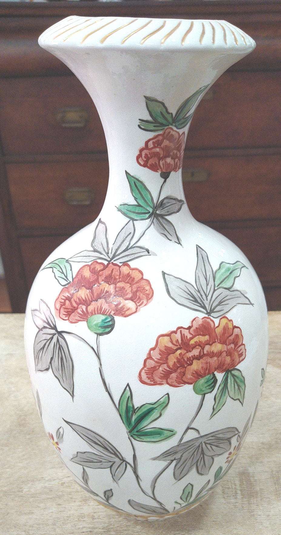 Jarrón antiguo de Manises, calidad artesanal y diseño único - Cositas Antiguas – La Guadaña, Anticuarios Online en Jerez , vender antigüedades, muebles antiguos