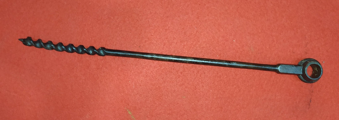 Barrena de ebanista antigua de hierro forjado - Cositas Antiguas – La Guadaña, Anticuarios Online en Jerez , vender antigüedades, muebles antiguos
