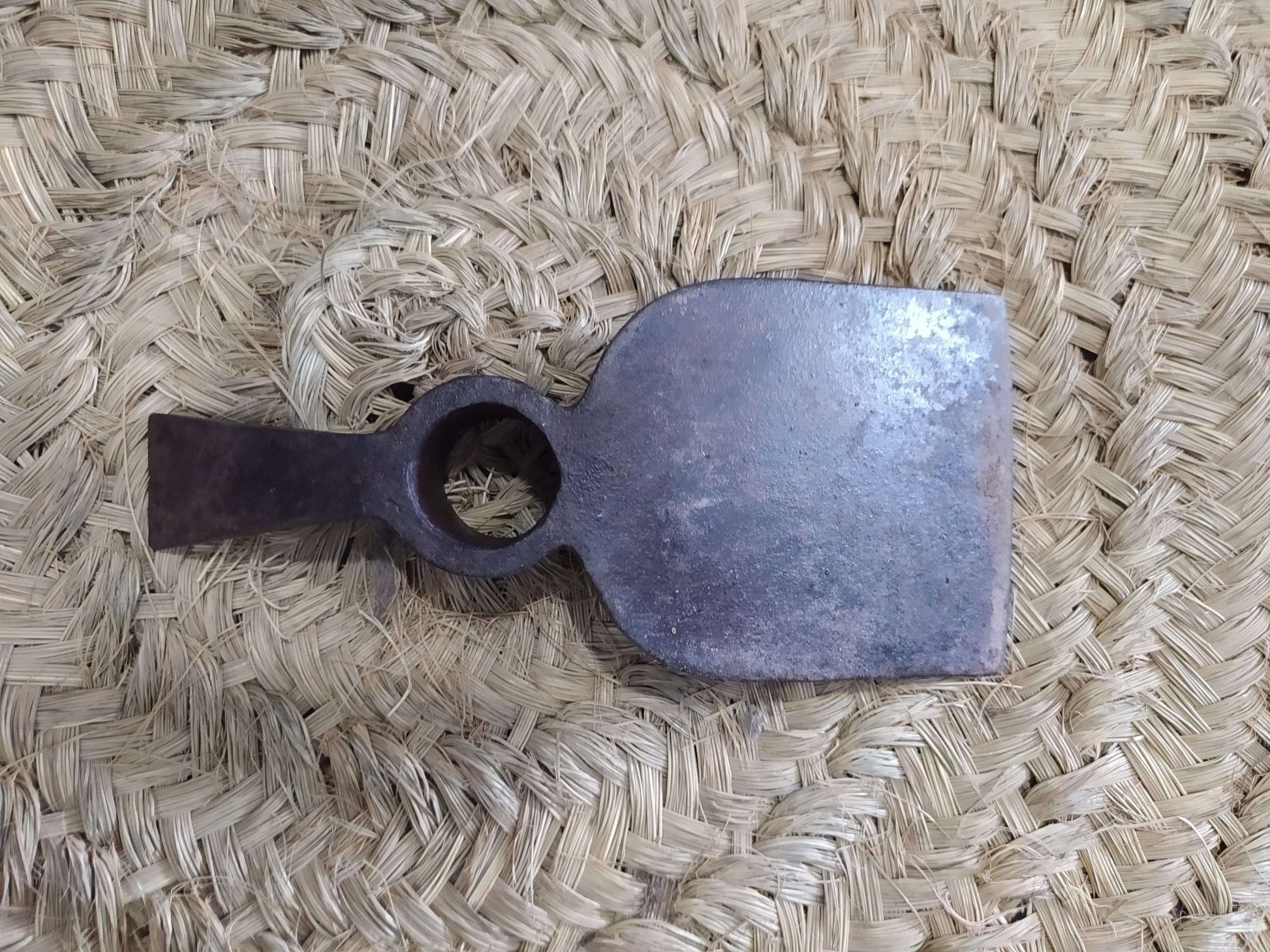 Pico zoleta antiguo | Herramienta de calidad y colección. - Cositas Antiguas – La Guadaña, Anticuarios Online en Jerez , vender antigüedades, muebles antiguos