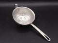 Colador de aluminio – Herramienta de cocina vintage - Cositas Antiguas – La Guadaña, Anticuarios Online en Jerez , vender antigüedades, muebles antiguos