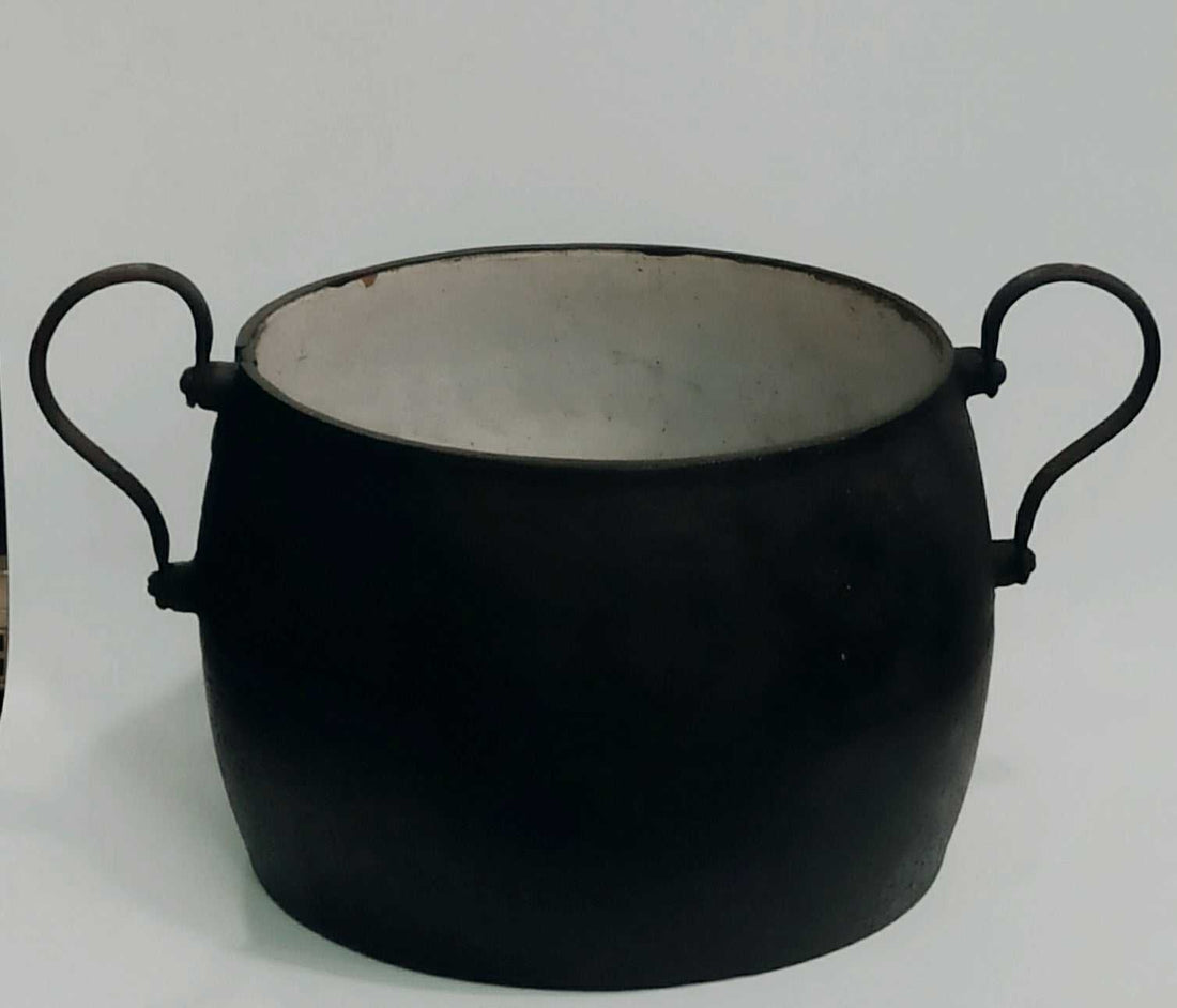 Olla antigua de hierro esmaltada – excelente calidad - Cositas Antiguas – La Guadaña, Anticuarios Online en Jerez , vender antigüedades, muebles antiguos