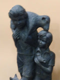 Figura Alegórica de Padre e Hijos con Animales - Cositas Antiguas – La Guadaña, Anticuarios Online en Jerez , vender antigüedades, muebles antiguos